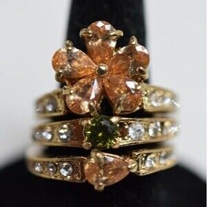 NWT Bling Stackable Crystal Rhinestone Gold Tone 3pc Size 5 Rings